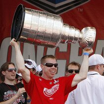 Kris Draper hangs up the skates…